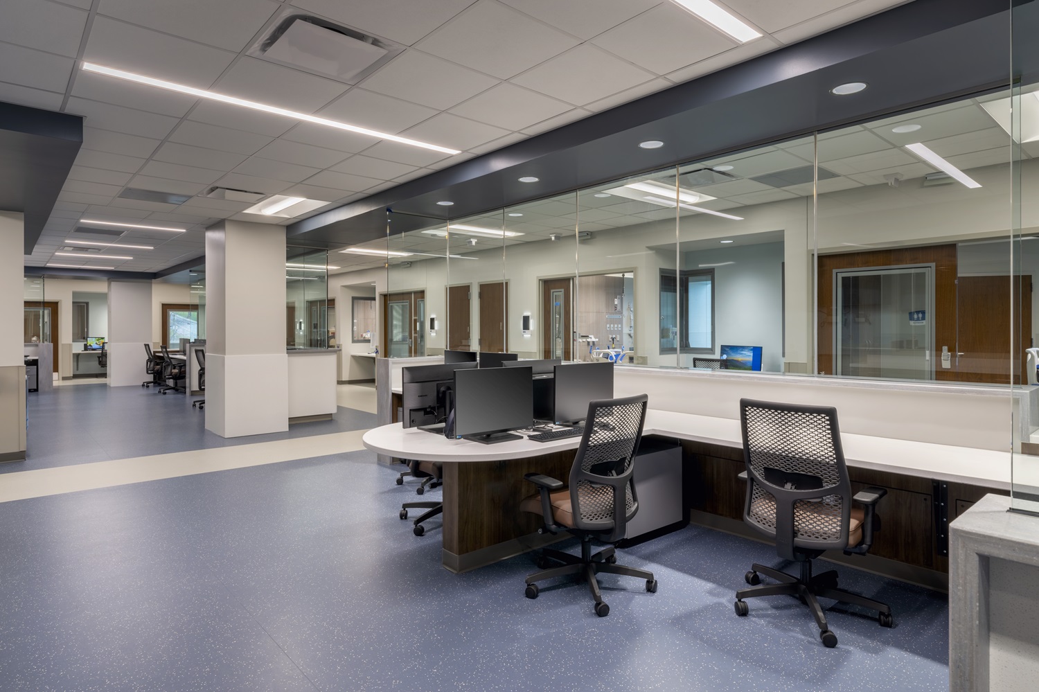 Nurse station on the fourth floor. Photo by Jeremiah Hull, ESa