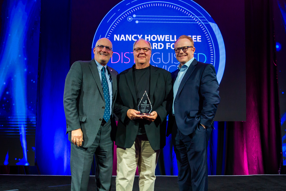 Dr. Lee Jones received the Nancy Howell Agee Award for Distinguished Service.