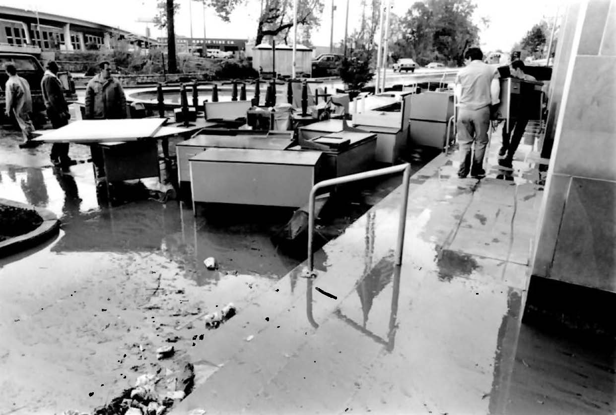 Flood 1985
