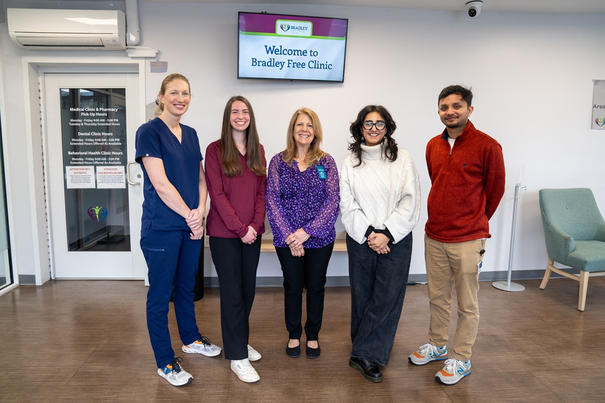 Our fellows with the staff of Bradley Free Clinic.