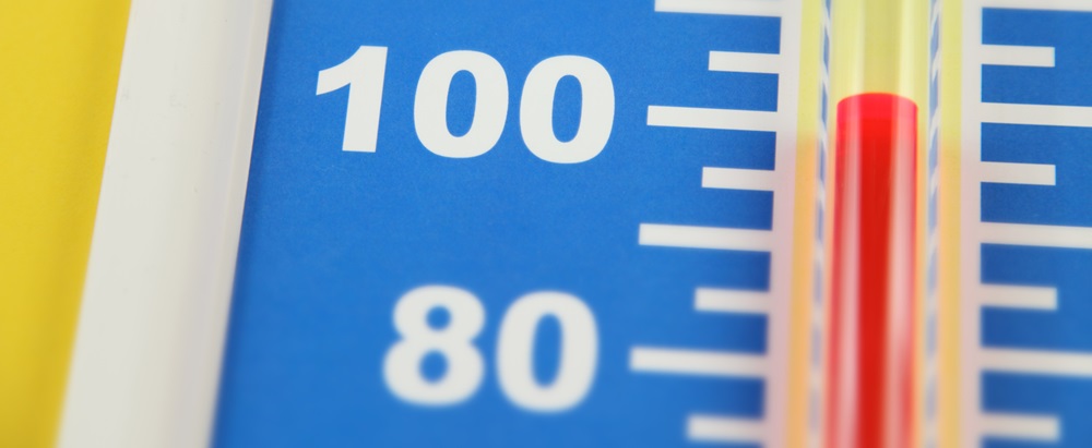 thermometer showing 100 degree weather