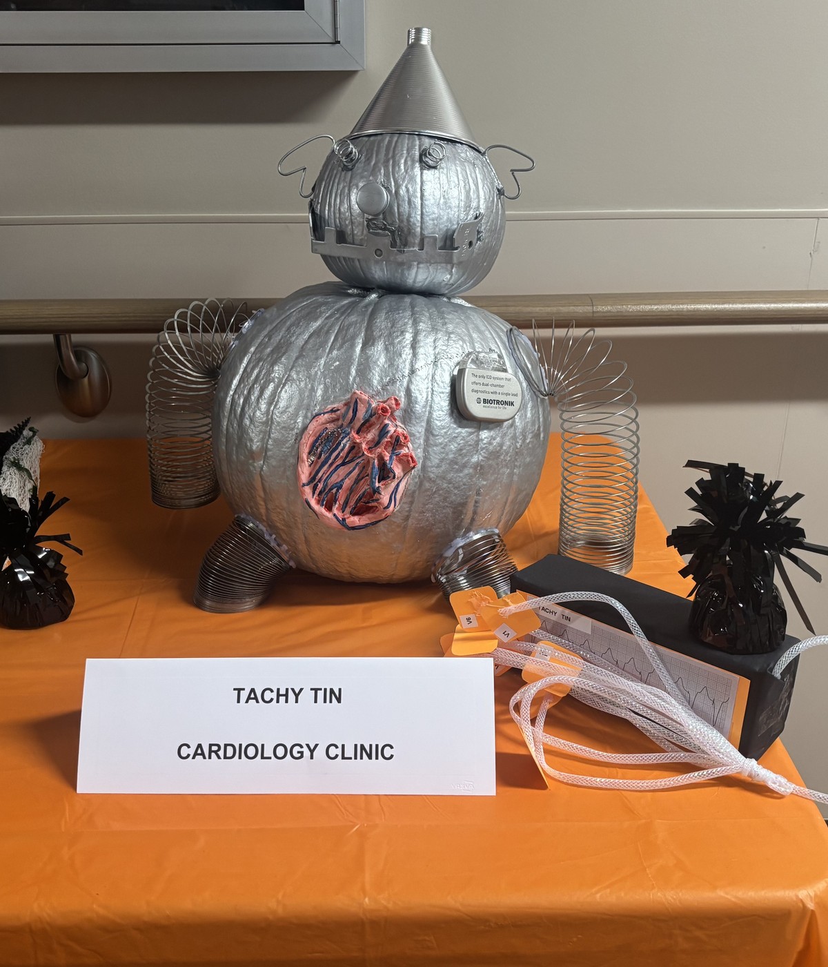 CFMH, 3rd Place: Cardiology "Tachy Tin"