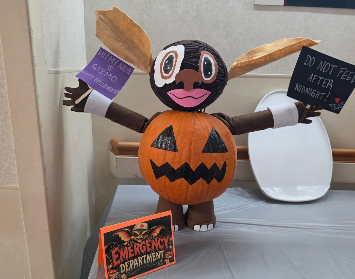 gizmo pumpkin