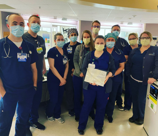 CCU nurses with Beacon Award