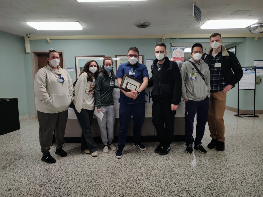 Chris Tomlin with his Outstanding Preceptor Award and team 