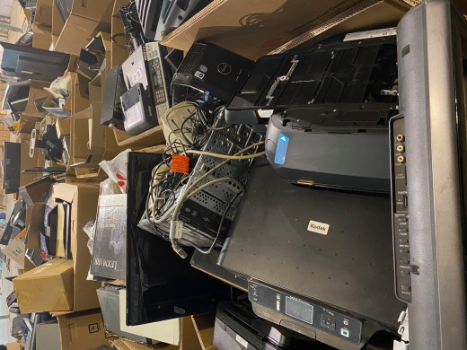 Electronics to be recycled 