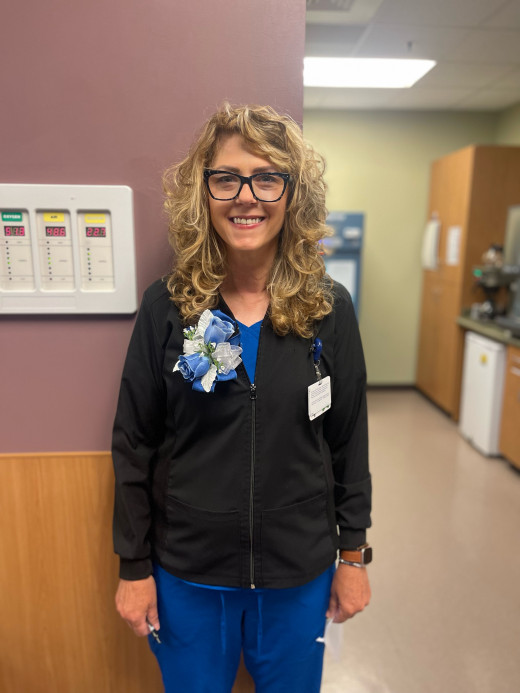 ER staff celebrate RN's 10 year cancer free milestone