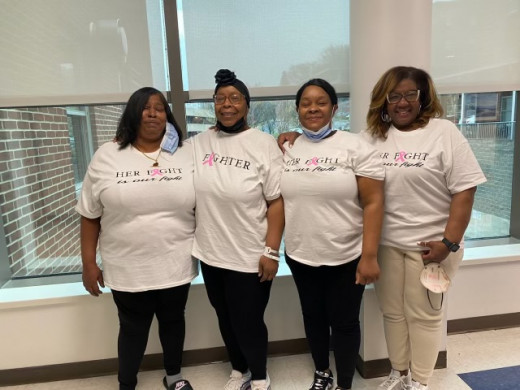Venita Jones (second from left) wear inspirational T-shirts before her surgery.