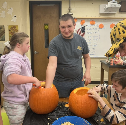 SRMS Staff helping out. 