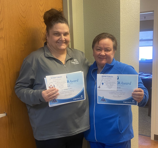 ED Nurses Angie Snell, RN  and Anita Witt-Kinder, RN receive the Great Catch Award
