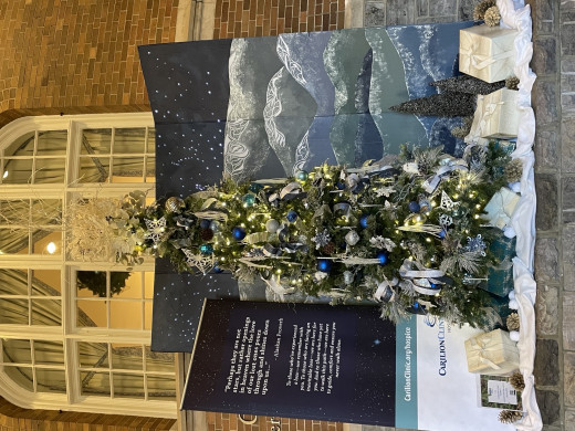 Carilion Hospice Tree at Hotel Roanoke's Festival of Greens