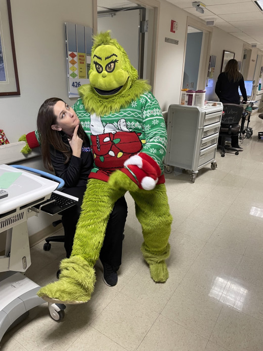 Emina Sabanovic & The Grinch 