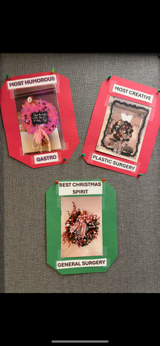 1st Christmas Wreath Contest at Riverside 3