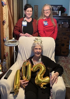 In the background: Sherrie Turner, Roanoke Hospice Manager and Heather Hurd, Hospice Director
