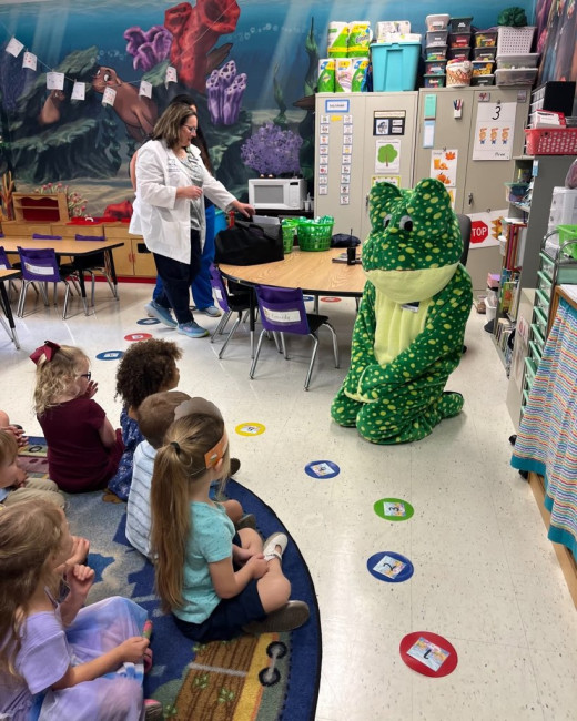 The kids loved Franklin the Frog!