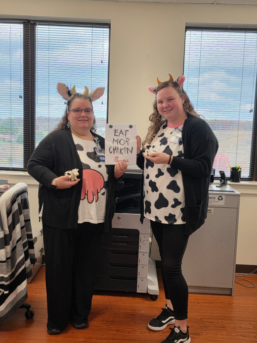 Chikfila Cows