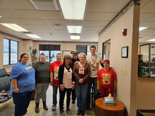 Sarah, Jordan, Tracy, Kathy, Dr. Mick, Debbie, Porter, Stacy