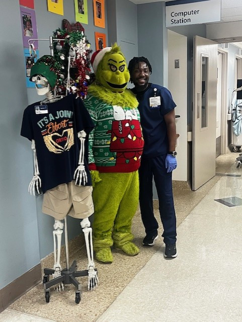 The Grinches visit!