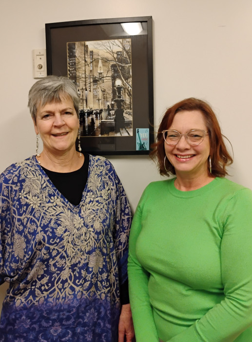 Leslie Lehman (left) and Meribeth Ingram