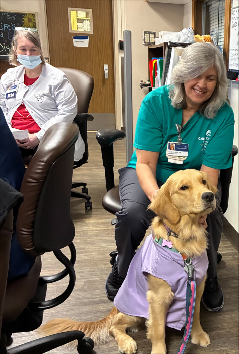 Meadow Visits Tazewell Med Surg Unit