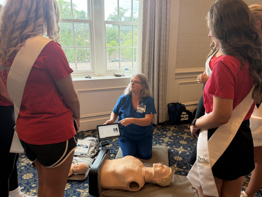 Wendy Meador teaching CPR skills