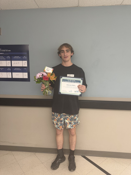 Congratulations to Donovan Sherry on winning the BEE Award! 